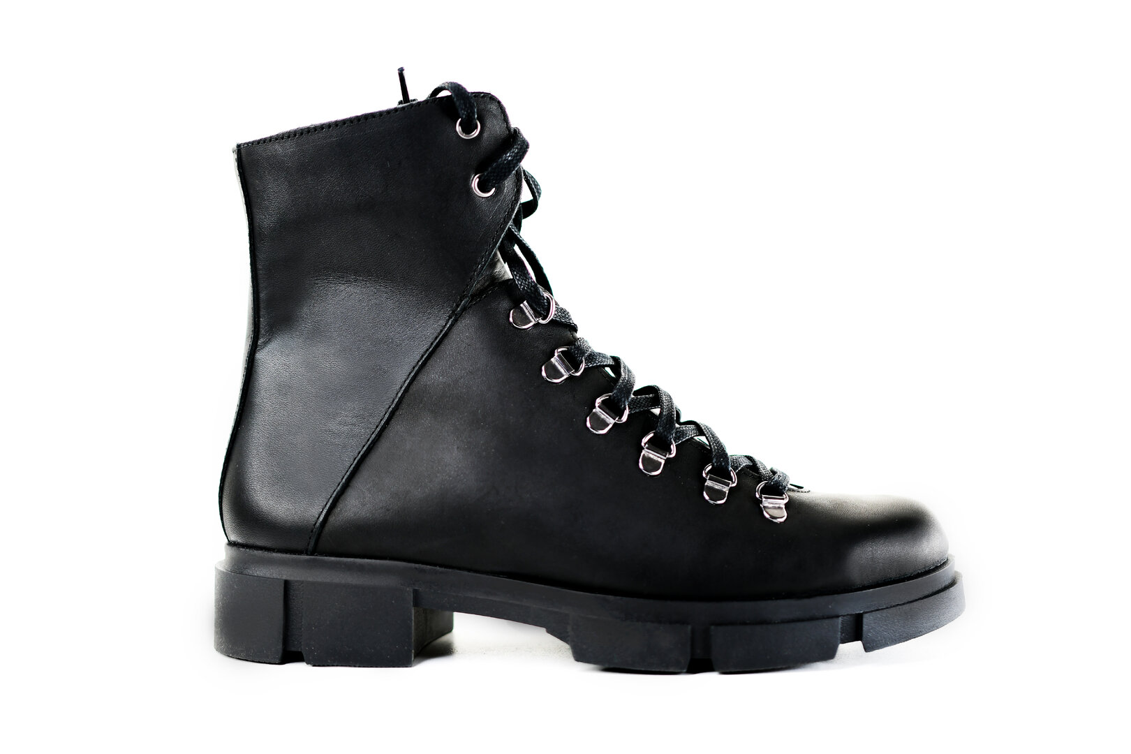 BELGRAVIA NAPPA BLACK
