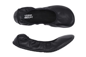 MOIA BLACK